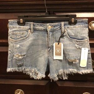 JUSTUSA Fray Hem Denim Shorts